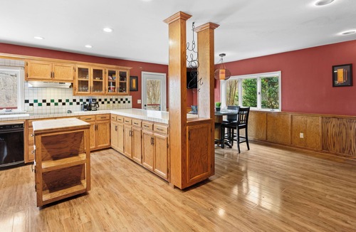 Table Rock House | Right in Branson 4,000 Sq Ft Home with Lake View & Hot Tub!