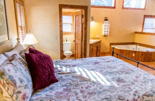 Ruidoso House | Riverside Cottage #22
