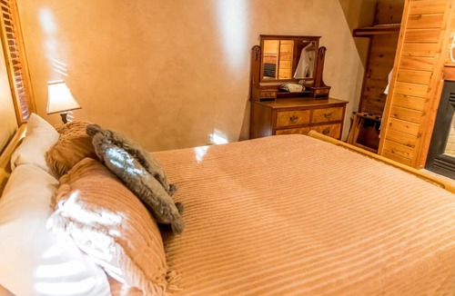 Ruidoso House | Riverside Cottage #27