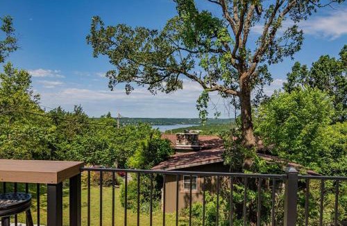 Big Cedars Cabin | Rock Ledge Retreat