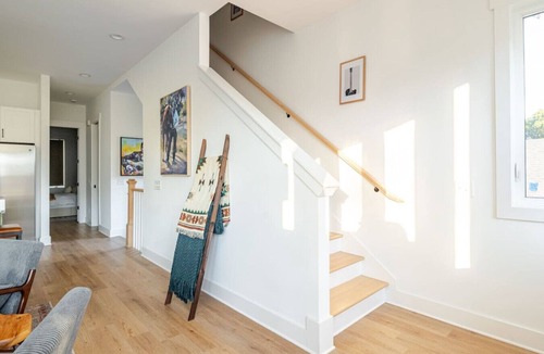 McFerrin Park House | Rooftop Retreat & Skyline Views