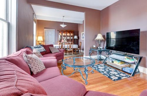 Virden House | Route 66 Historic Library Home: Pet-Friendly!