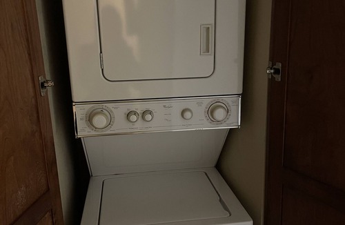 Hodgin Condo | Safe and Secure in a Gated Community with Mountain View.
