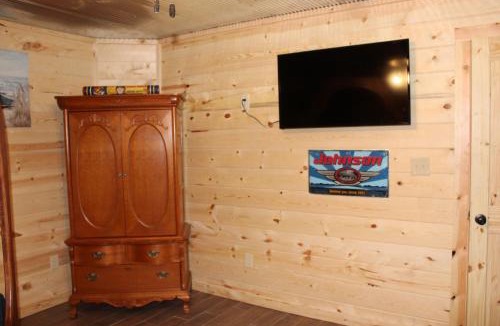 Murfreesboro Hotel | Samantha's Timber Inn