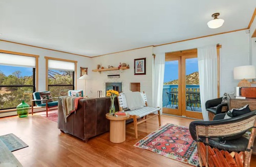 Santa Fe House | Santa Fe Retreat w/Hot Tub, Views & Pet Friendly