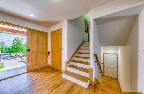 Alto House | Scenic Alto Getaway w/Mountain Views & Hot Tub!