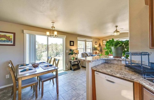 Williams House | Scenic Forest Cabin Grand Canyon Retreat