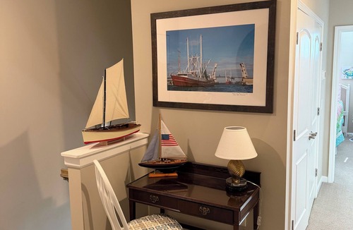 Morehead City House | Sea You Soon 4-bedroom townhome in Beaufort NC 5min walk to the Beaufort Hotel