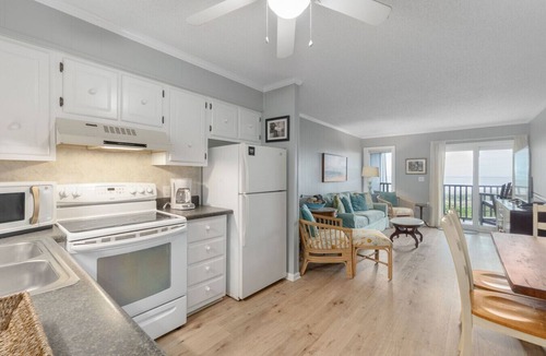 Morehead City Condo | Seabound - Oceanfront Condo + Steps to the Sand