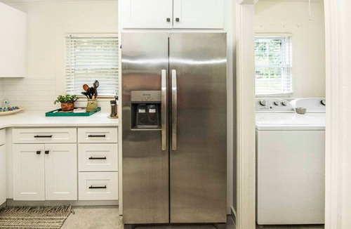 Knoxville House | Sequoyah 2BR Cottage 11 min to Neyland