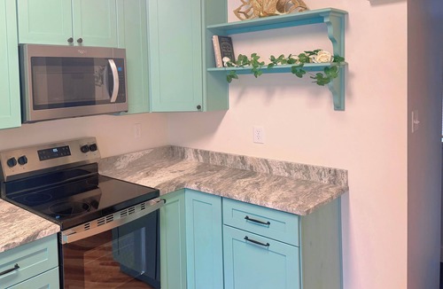 Historic South Hill House | Serene 1BR Bungalow with AC in Beautiful Lexington