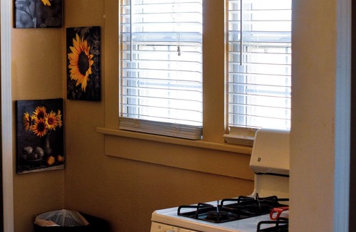 Waynoka House | Serene 2-bedroom house with AC in charming Waynoka