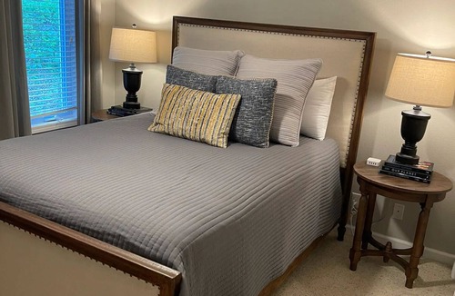 Baxter House | SERENITY @ Shady Cove is surrounded by nature and peacefulness.