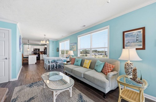 Harkers Island House | Shackleford View Beach (Pet Friendly/Private Beach)