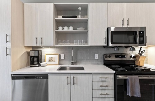 Hillsboro Village House | Shared Terrace + Private Balconies | Hillsboro Village | Belcourt