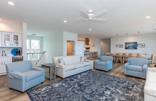 Surf City House | Shellebration - Luxurious 8 BR, 8 BA Oceanfront Home - Pool & Elevator!