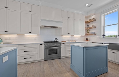 Emerald Isle House | Silver Lining- Luxury Retreat in Dolphin Ridge