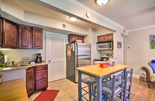 Oxford Apartment | Sip Happens: Oxford Condo 1 Mi to Ole Miss + Grove