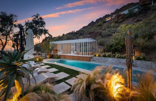 Copeland Hill Villa | Skyeview - Award-Winning Mountaintop Oasis