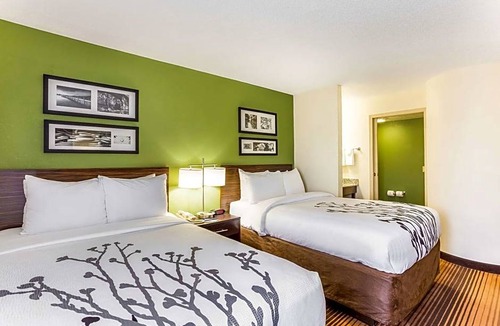 Blountville Hotel | Sleep Inn & Suites Kingsport TriCities Airport