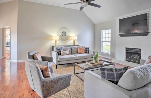 Soddy-Daisy House | Soddy-Daisy Retreat w/ Grill + Screened Patio