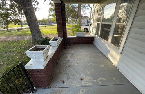 Shepherdsville House | Spacious 4-bedroom house in serene Shepherdsville with AC