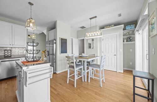 North Topsail Beach House | Spacious 4 Bedroom w/Ocean Views, Dock & Kayak Launch. 2 Min Walk 2 Beach