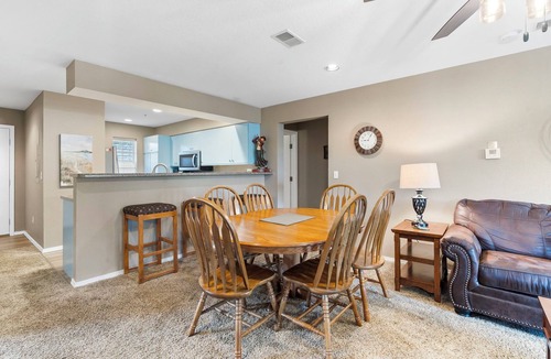 Branson Condo | Spacious 4 Bedroom, 4 Bathroom Golf Condo with Jetted Tub & Sunroom-Golf & Ticket Discounts