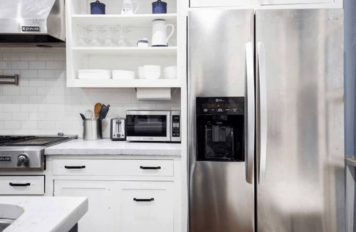 Old Louisville House | Spacious 4-bedroom house in welcoming Louisville with WiFi, AC