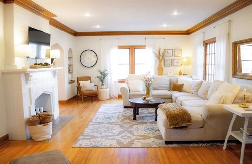 Pampa House | Spacious 5-bedroom home nestled in the heart of Pampa.