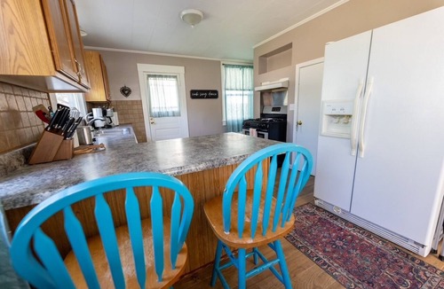 Independence House | Spacious 5-bedroom house in charming Independence