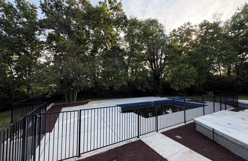 Keene House | Spacious 7 bedroom home in the heart of the Bourbon Trail. Pool and Game Room!