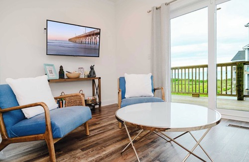 Sneads Ferry House | Spacious Beach Stay w/Pool, Spa, Views & Kings!
