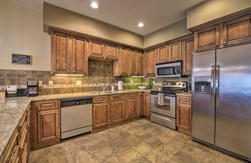 Branson Condo | Spacious Branson Condo ~ 3 Mi to Downtown!