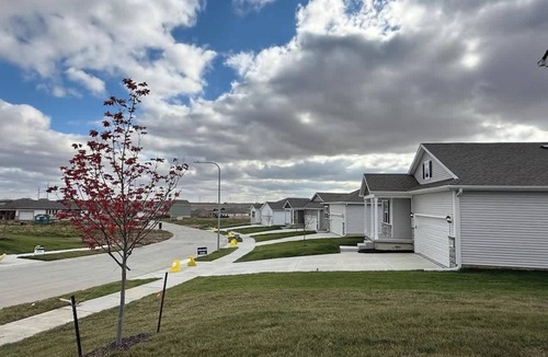 Papillion House | Spacious Family Retreat with Deck & Garage Access