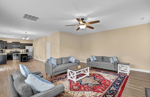 Hubert House | Spacious Family Retreat Near Camp Lejeune, Swansboro & Hammocks Beach