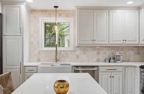 South Kansas City House | Spacious Home near Stadium/Downtown - Perfect for Groups