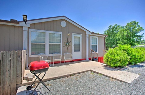 Custer County House | Spacious House ~ 1 Mi to Lake & Boat Ramp!