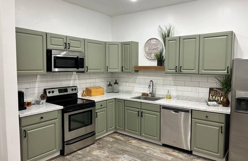 Mena House | Spacious townhome convenient to everything! Great rates! ⭐