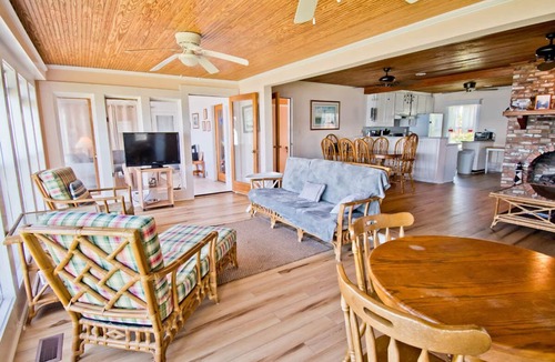 Morehead City House | Speight House, Soundfront House in Historical Beaufort, NC!