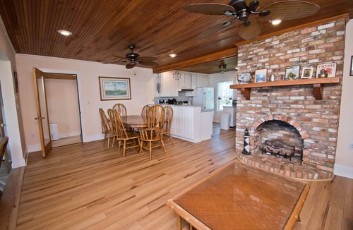 Morehead City House | Speight House, Soundfront House in Historical Beaufort, NC!