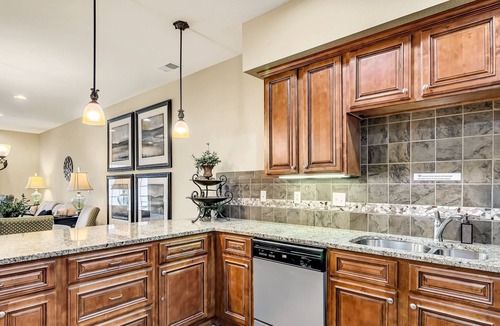 Branson Condo | Stayin Classy 2 Bedroom Condo by Redawning
