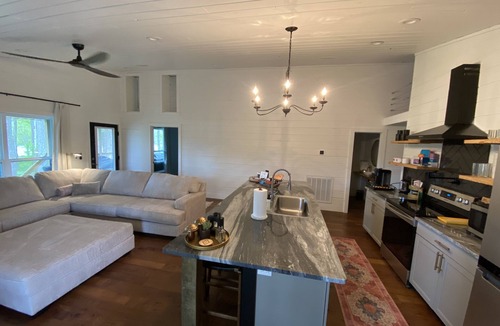Pleasant Grove Cabin | Stilt House with White River Access Marcella AR close to Batesville and Mt. View