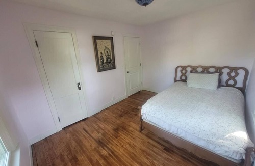New Albany House | Stop trying to book this house. VRBO won’t let me delete it.