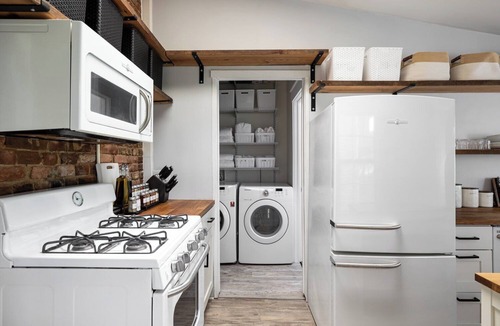 Butchertown House | Story of Butchertown. Cozy, stylish and a great location.