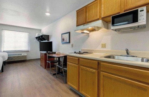 El Dorado West Hotel | Studio 6 Extended Stay El Paso East TX