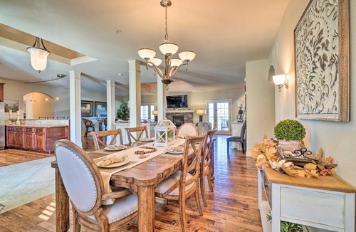 Branson Villa | Stunning Branson Villa with On-Site Golf Access
