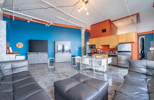 West Main Historic District Condo | Stunning Downtown Louisville Top Floor Corner Loft with Views