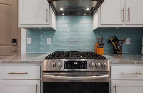 Prairie Village House | Stunning Overland Park Home | 38