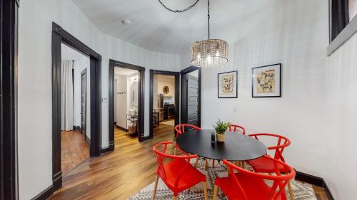 Old Louisville Apartment | Stylish 1st Floor 2br Apartment 1King and 1Queen